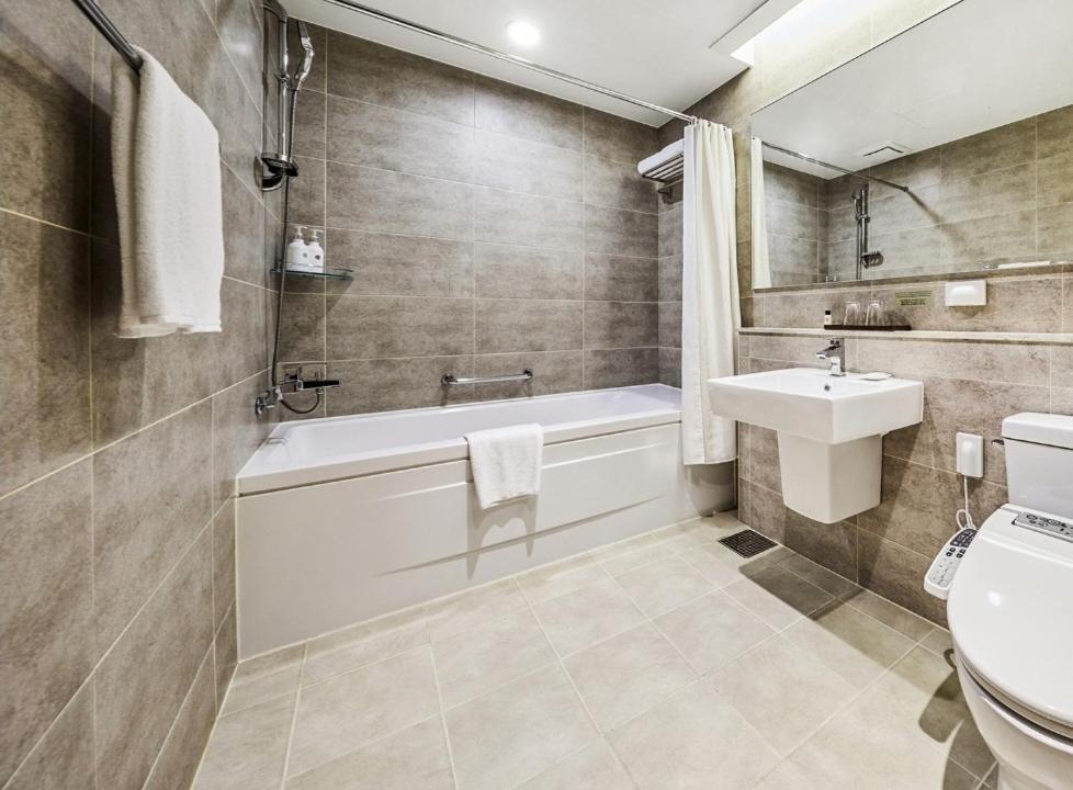 Haeundae Wide Ocean View & Residence Μπουσάν Εξωτερικό φωτογραφία