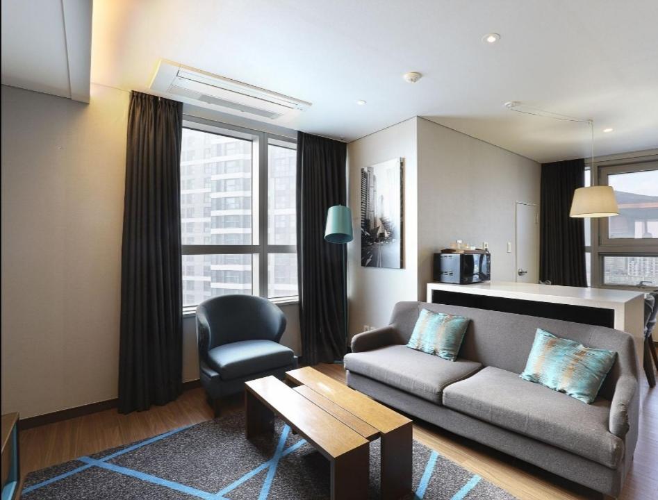 Haeundae Wide Ocean View & Residence Μπουσάν Εξωτερικό φωτογραφία